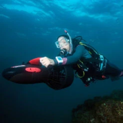 Propulsor Yamaha Seascooter RDS300 -Piscinas Artículos Tienda propulsor yamaha seascooter rds300 buceo